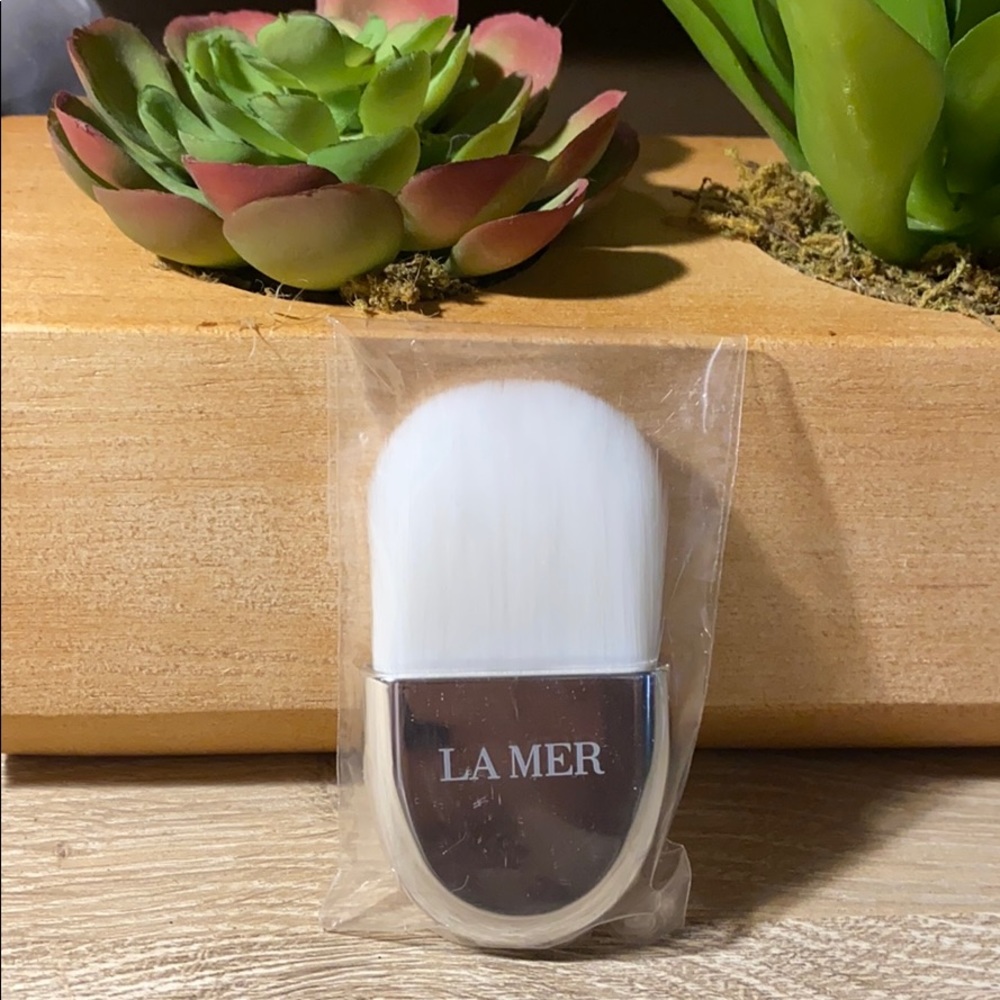 La Mer Brush